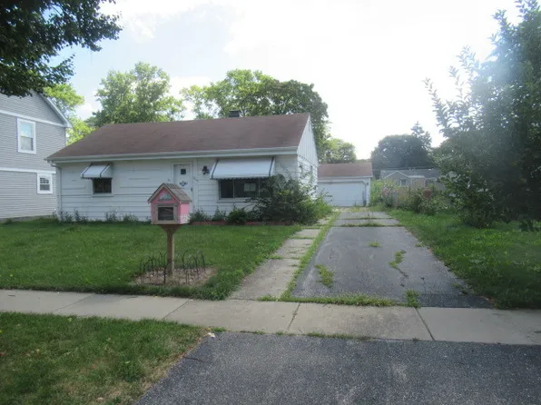 209 N William St, Mount Prospect, IL 60056