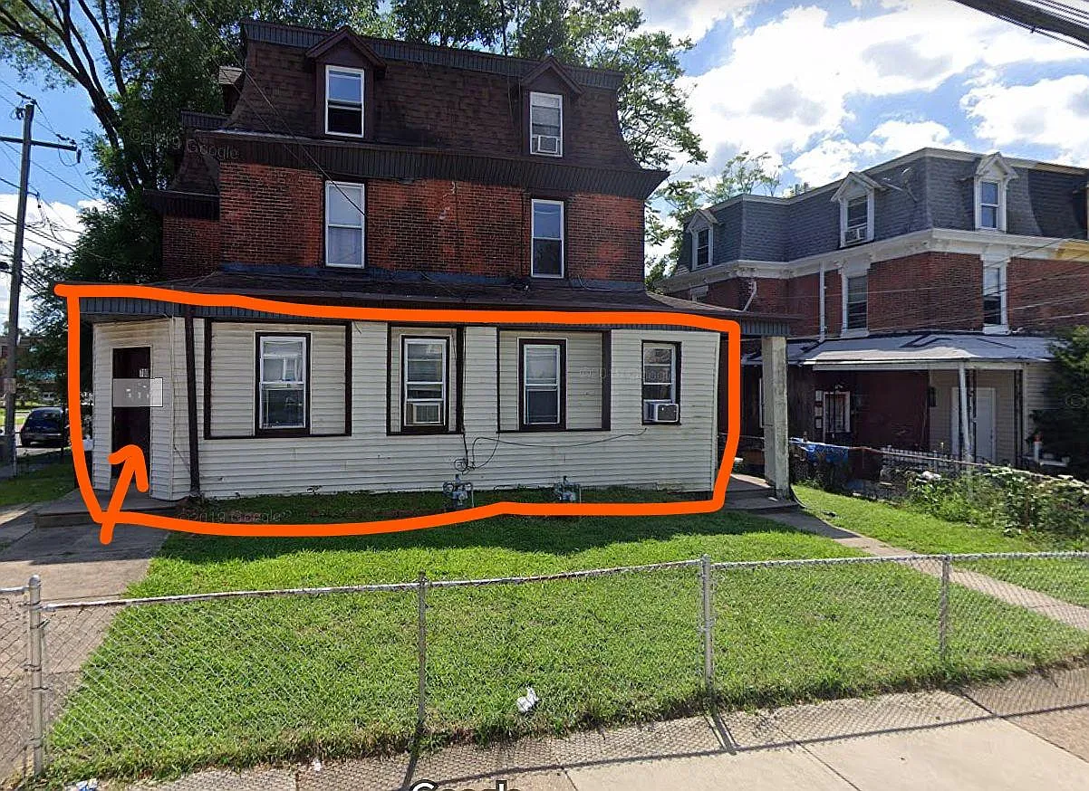 2 bed, 850 sqft, $1,100 — Photo 1