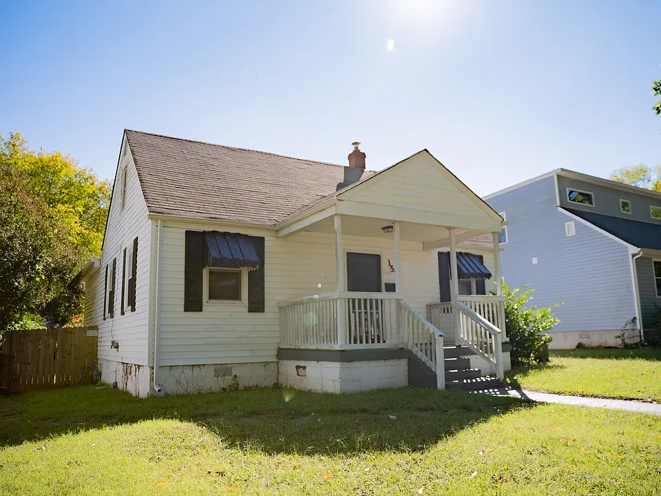 1513 Greenville Ave