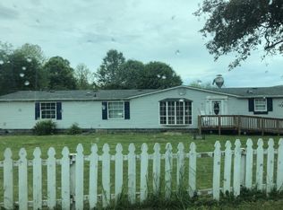 107 Powers Rd, Unicoi, TN 37692