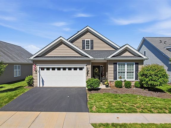 2nd image of 146 Summer Seat Ln