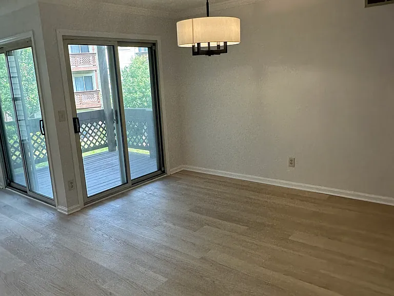 1304 Cedarwood Dr #A2 — Photo 2