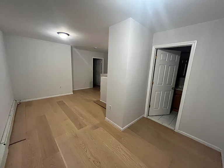 321 Fulton St — Photo 6