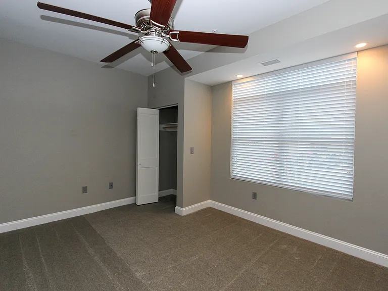 770 Elmwood Ave — Photo 21