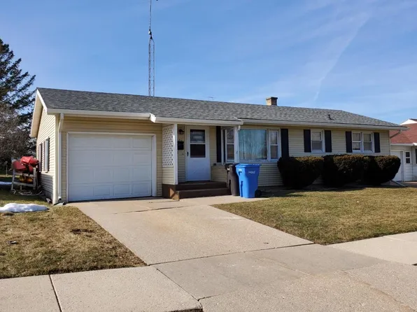 1621 28th Avenue, Monroe, WI 53566