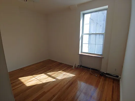 Rented by (Legacy) NY Quality Living Uptown | media 17