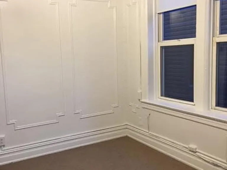 239 Danforth Avenue — Photo 13