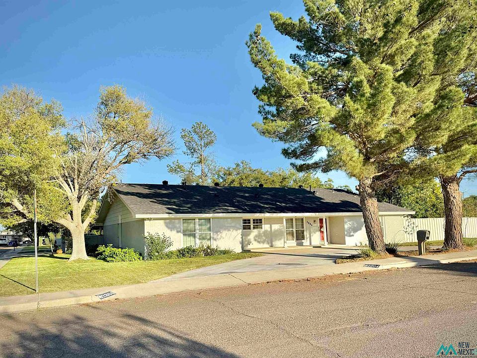 1st image of 2804 N Rojo Dr