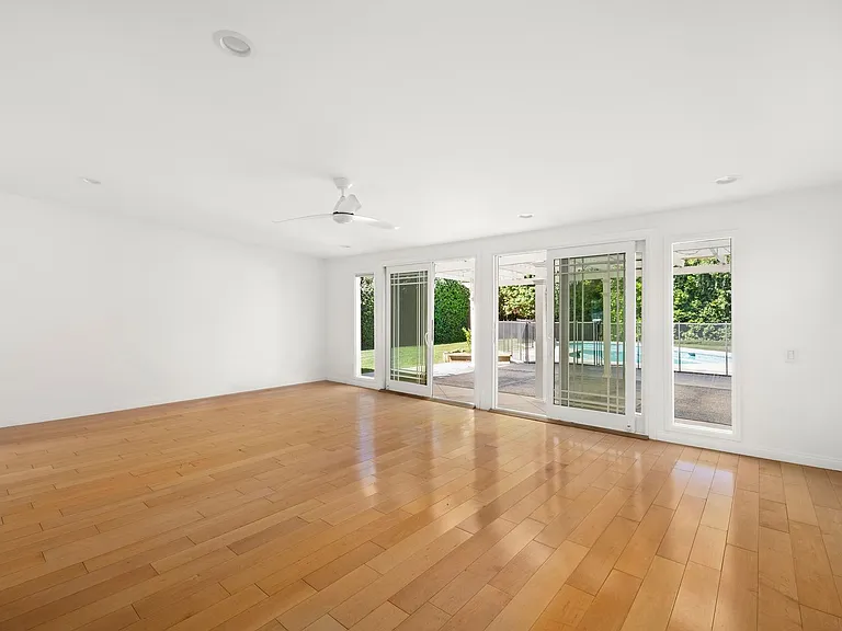 5237 Mecca Ave — Photo 7