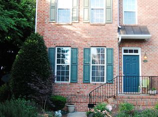 86 Scottish Ln, Durham, NC 27707