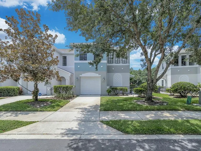 4210 Windsor Lake Cir — Photo 37