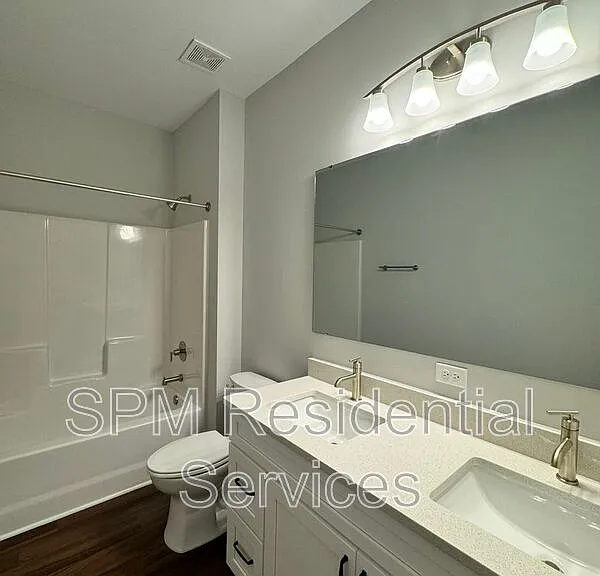1121 Echo Dr NE — Photo 14