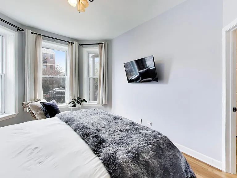 3009 W Belden Ave #1 — Photo 10