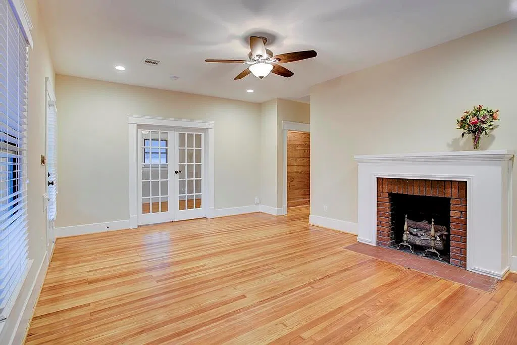 3 bed, 1.0 bath, 1736 sqft, $3,000 — Photo 4