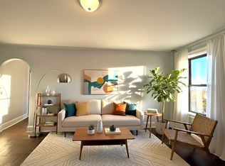 613 Grandview Ave APT 3E, Ridgewood, NY 11385