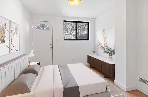 Rented by Reavis | media 6