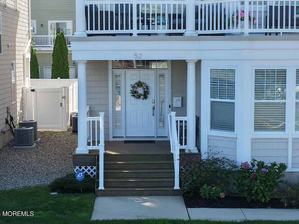 52 Seaview Ave