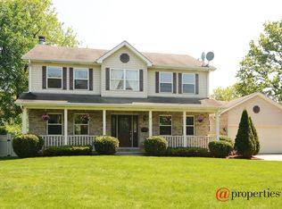 11 E Gilbert Rd, Palatine, IL 60067