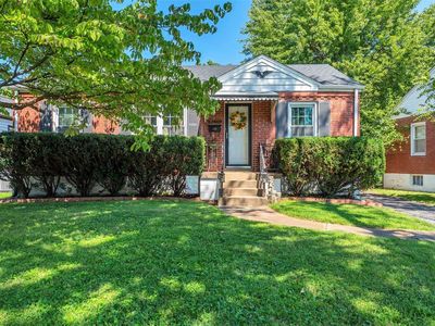 10469 San Carlos Ln, Saint Ann, MO, 63074