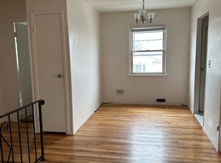 102 Country Village Rd FLOOR 2, Jersey City, NJ 07305