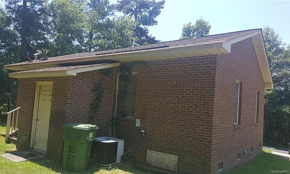 2nd image of 1403 Mahaffey Line Dr #22