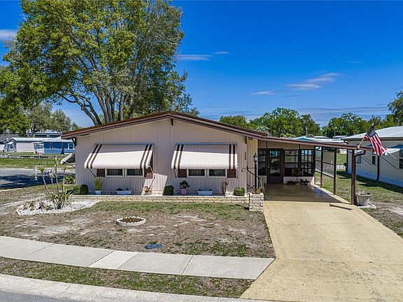 4th image of 5556 Riviera Dr