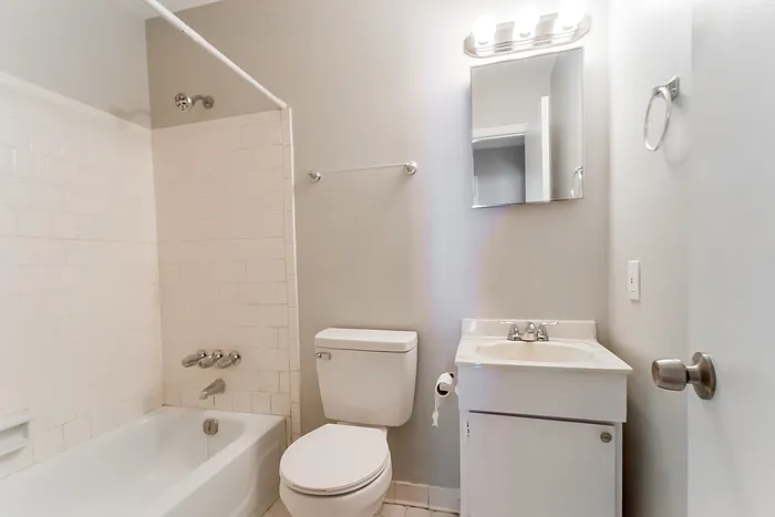 813 N Burbank Dr — Photo 9