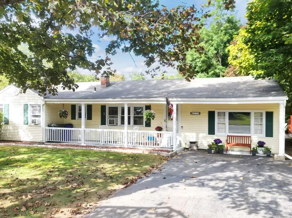 276 North Street, Windsor Locks, CT 06096