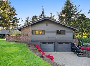 2802 SE Moreland Ln, Portland, OR 97202