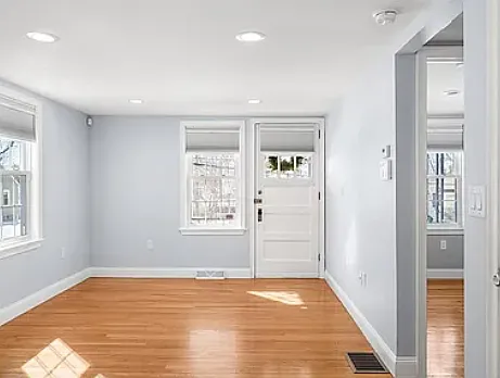 44 Sumner St — Photo 16
