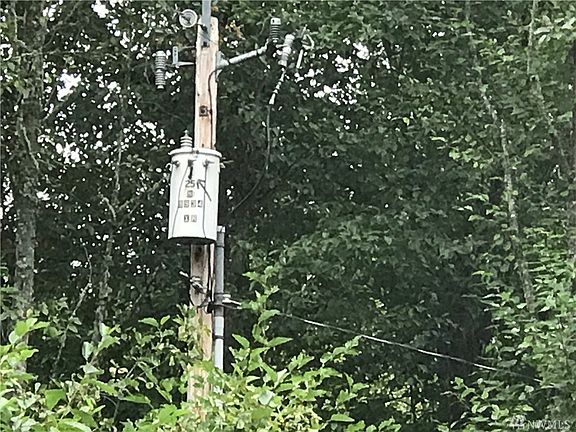 4th image of 32618 82nd Ave S