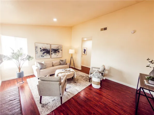 15797 Paine St, Fontana, CA 92336