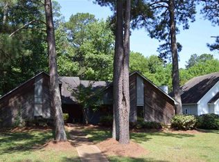 108 Bent Creek Cir N, Brandon, MS 39047
