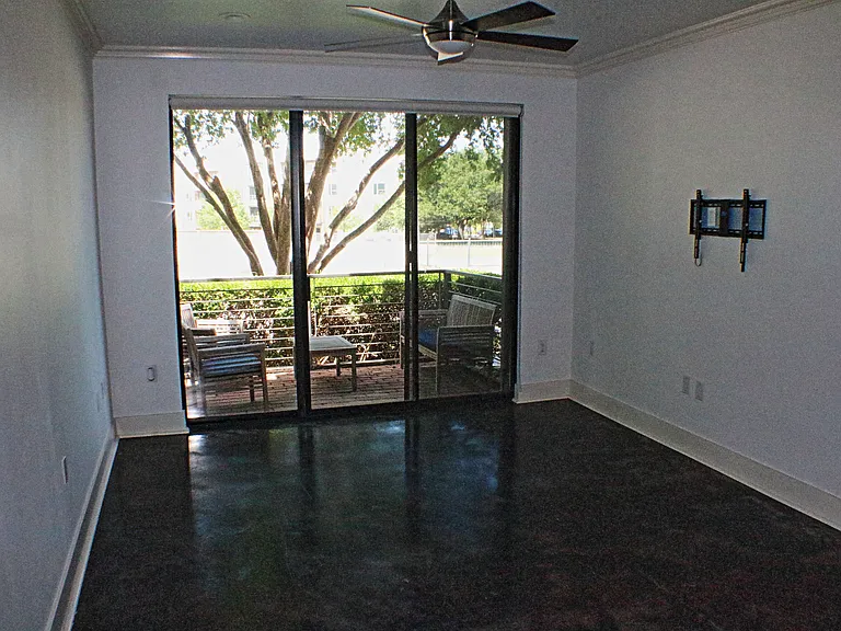 4414 Cedar Springs Rd #121 — Photo 14