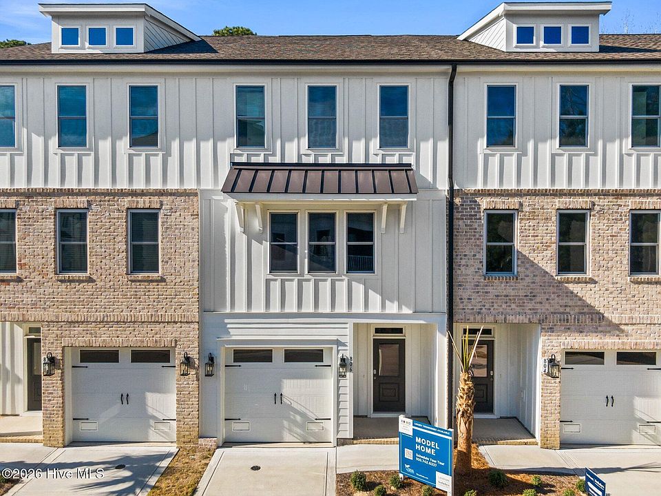 1st image of 806 Anchors Bend Way , # 13