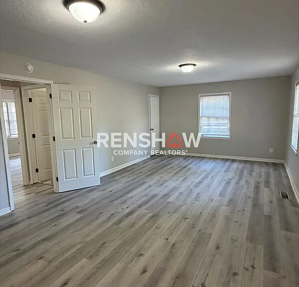 68 Royal Oaks Pl — Photo 23