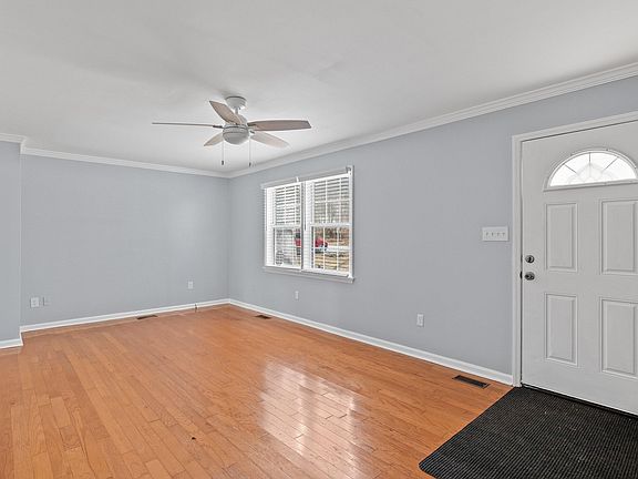 4th image of 213 Efland Ave