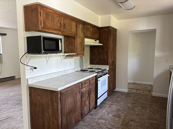 3rd image of 6540 Browns Rd
