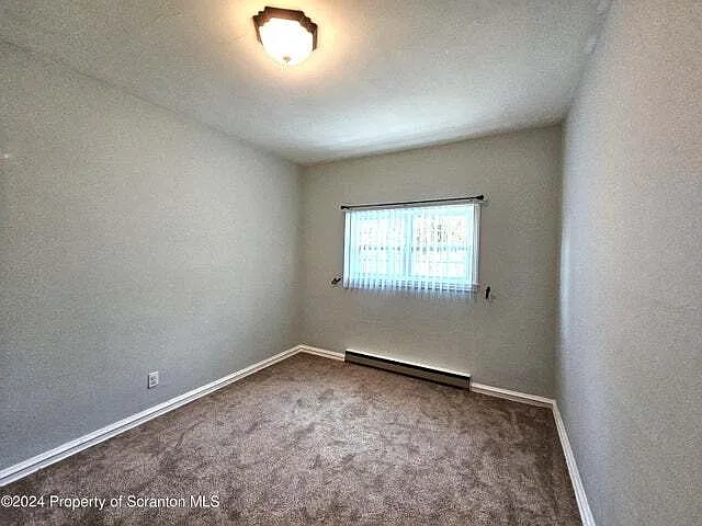 624 Court St — Photo 10