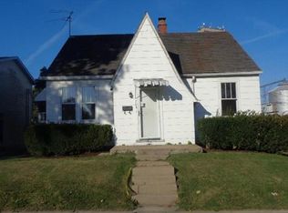704 Laurel St, Highland, IL