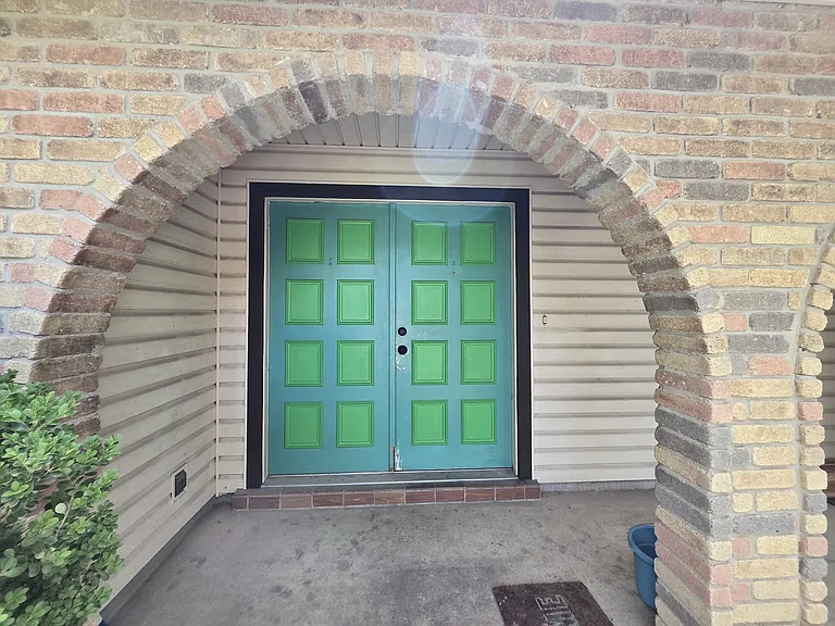 3502 McCormick St — Photo 3