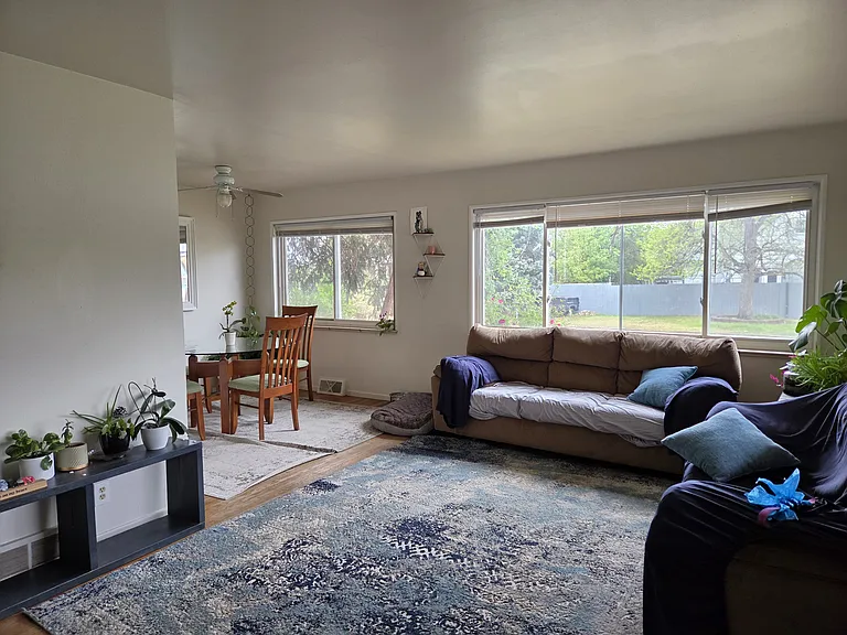 6635 Saulsbury St — Photo 4