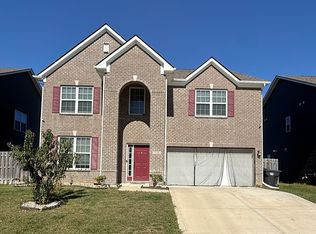 1130 Barberry Dr, Greenwood, IN 46143