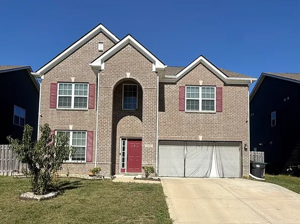1130 Barberry Dr, Greenwood, IN 46143