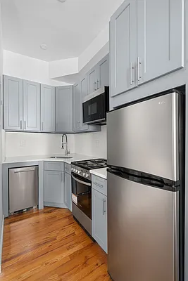 Rented by Douglas Elliman | media 3