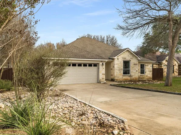 16 Serenade Cir, Wimberley, TX 78676