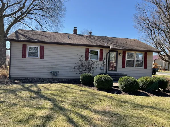 56 Bristol Ridge Rd, Bristol, IL 60512