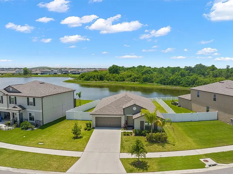 13515 Wild Ginger St — Photo 2