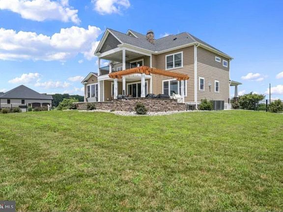 3rd image of 143 Pearsons Corner Rd