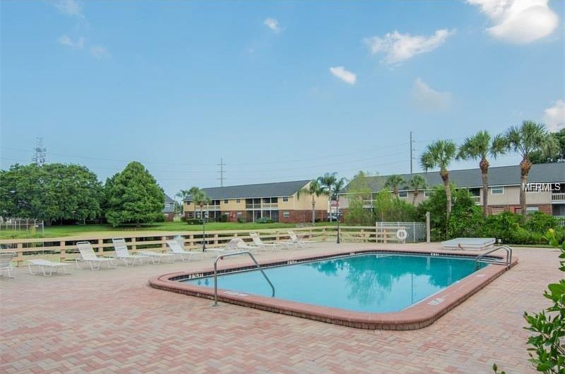 2nd image of 200 Country Club Drive #201